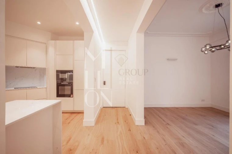 Apartamento T3 para Venda em Avenidas Novas Foto 7