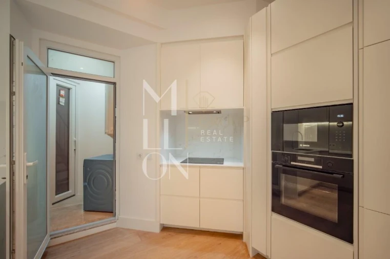 Apartamento T3 para Venda em Avenidas Novas Foto 29
