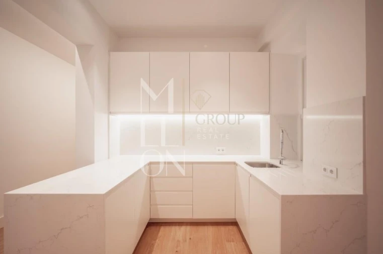 Apartamento T3 para Venda em Avenidas Novas Foto 16