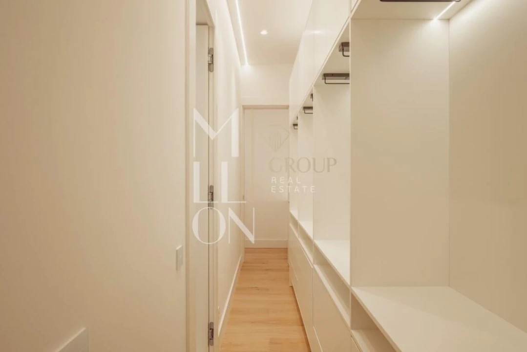 Apartamento T3 para Venda em Avenidas Novas Foto 32