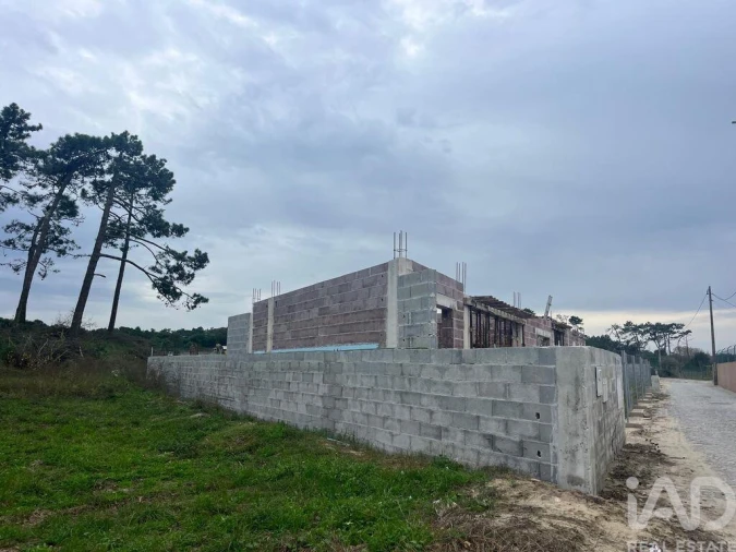 Moradia T3 para Venda em Antas Foto 2