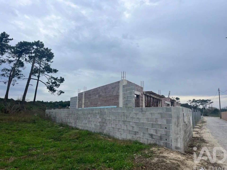 Moradia T3 para Venda em Antas Foto 2