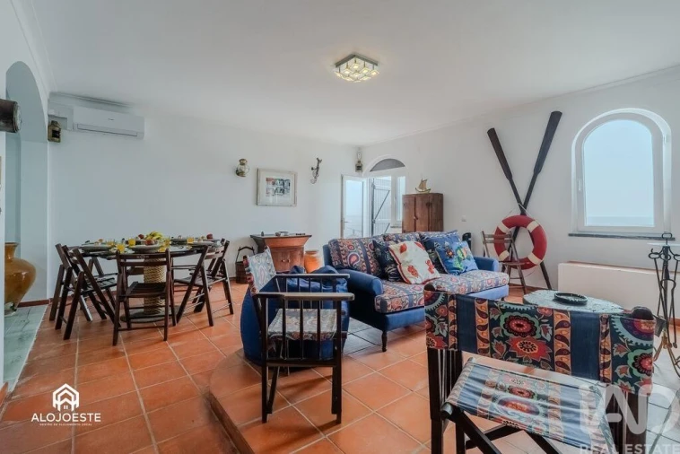 Moradia T4 para Venda em São Pedro da Cadeira Foto 7