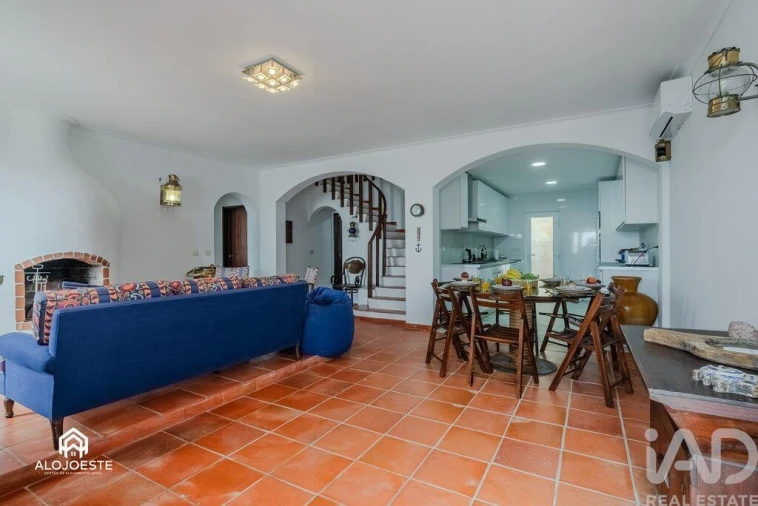 Moradia T4 para Venda em São Pedro da Cadeira Foto 14