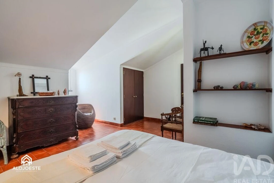 Moradia T4 para Venda em São Pedro da Cadeira Foto 26