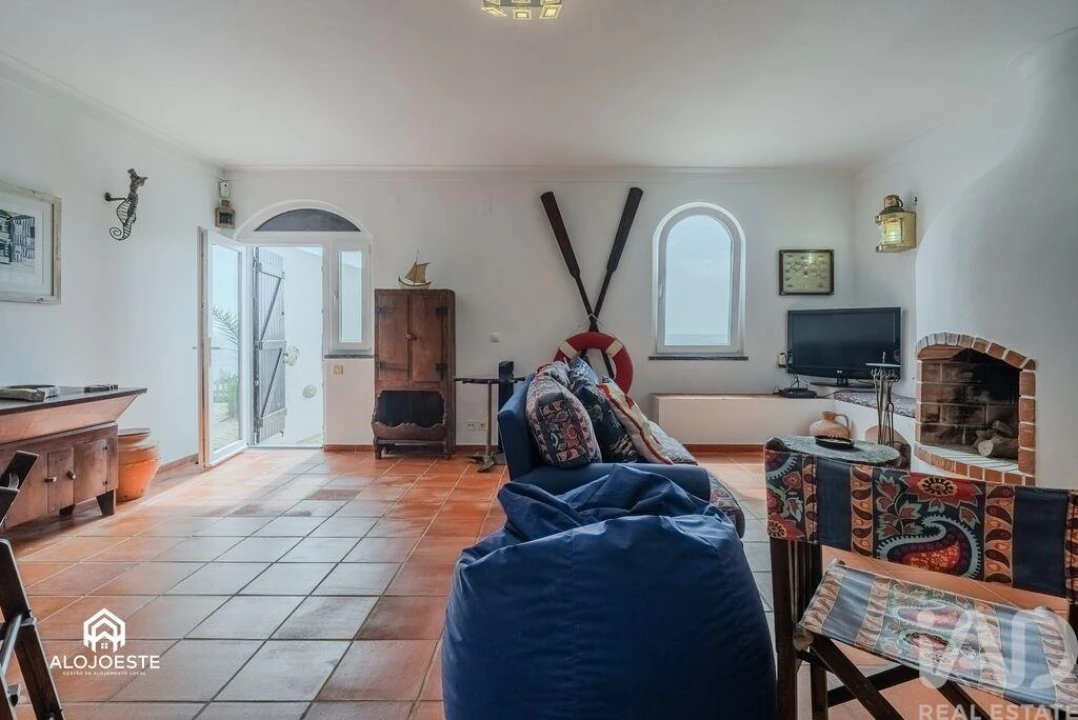 Moradia T4 para Venda em São Pedro da Cadeira Foto 9