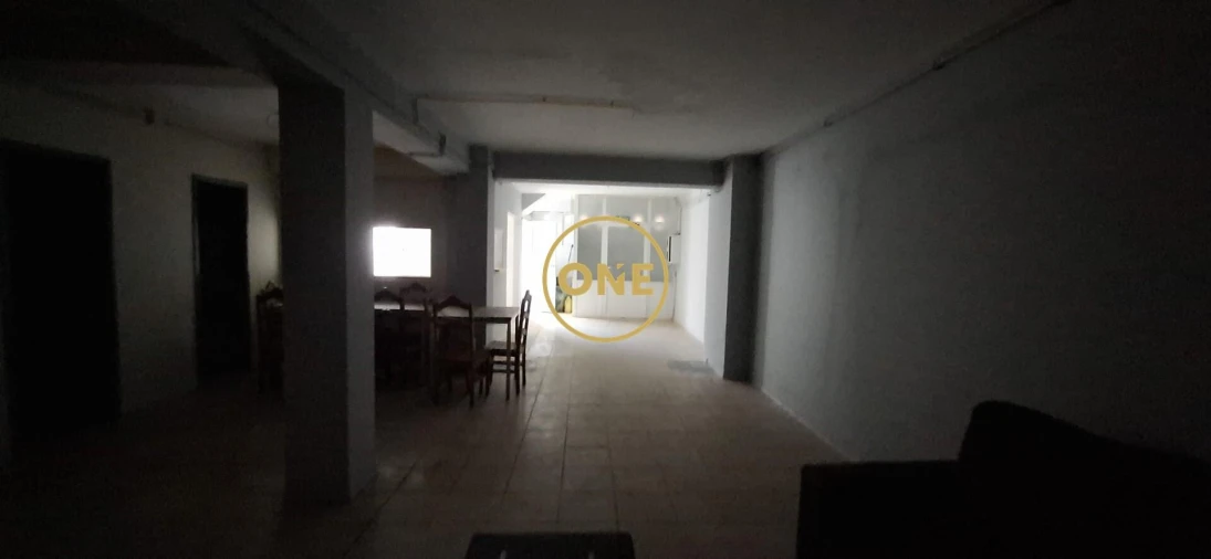 Loja para Venda em Delães Foto 13