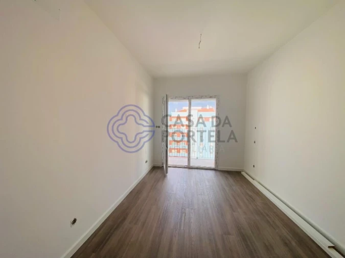 Apartamento T3 para Venda em Corroios Foto 11