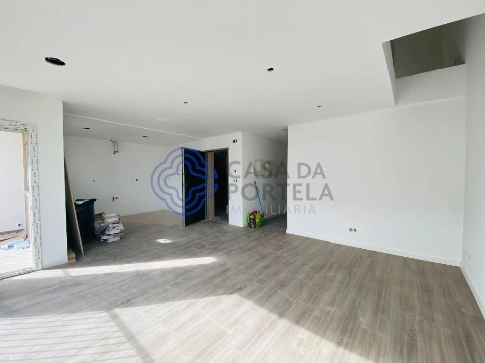 Apartamento T3 para Venda em Corroios Foto 2