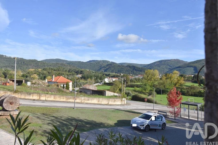 Moradia T4 para Venda em São Miguel, Santa Eufémia e Rabaçal Foto 17