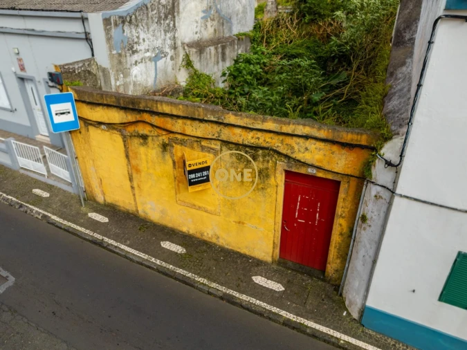 Moradia para Venda em Fajã de Cima Foto 1