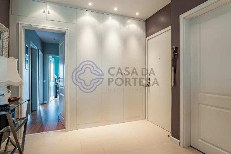 Apartamento T3 para Venda em Aguas Santas Foto 2