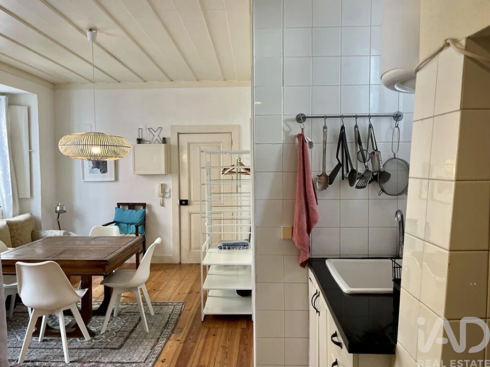 Apartamento para Venda em Santa Maria Maior Foto 8