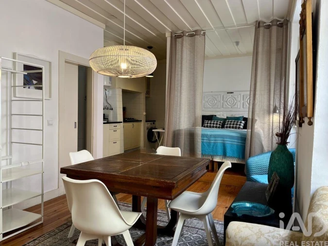 Apartamento para Venda em Santa Maria Maior Foto 3