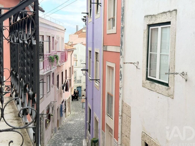 Apartamento para Venda em Santa Maria Maior Foto 17