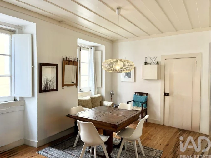 Apartamento para Venda em Santa Maria Maior Foto 2