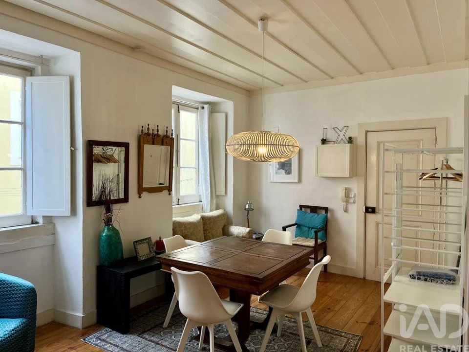 Apartamento para Venda em Santa Maria Maior Foto 1