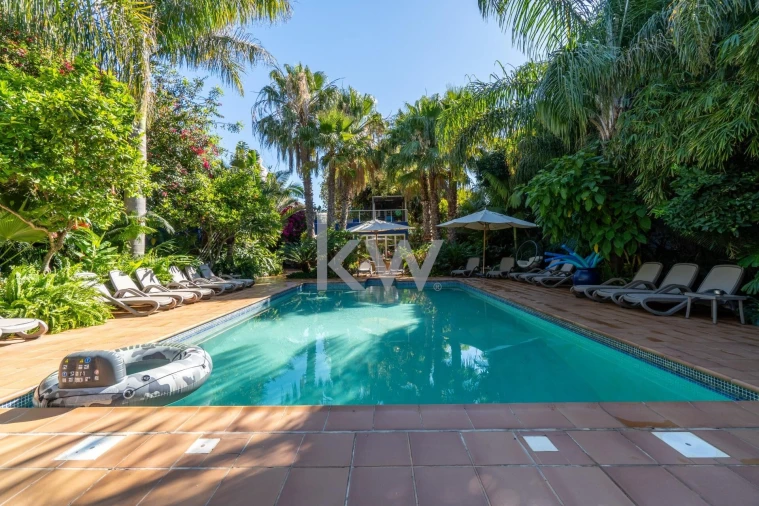 Moradia T14 para Venda em Mexilhoeira Grande Foto 10