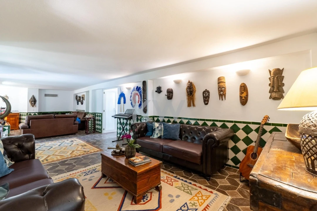 Moradia T14 para Venda em Mexilhoeira Grande Foto 38