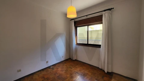 Moradia T3 para Venda em Esgueira