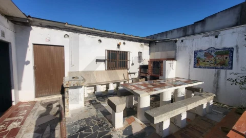 Moradia T3 para Venda em Esgueira