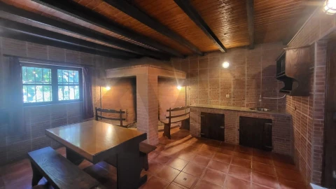 Moradia T3 para Venda em Esgueira