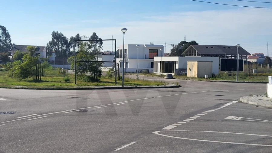 Moradia T3 para Venda em Esgueira Foto 48