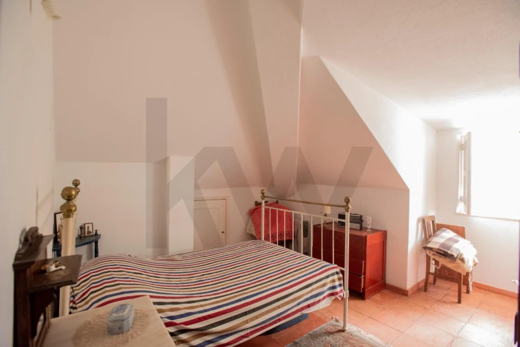 Quinta T8 para Venda em Colares Foto 11