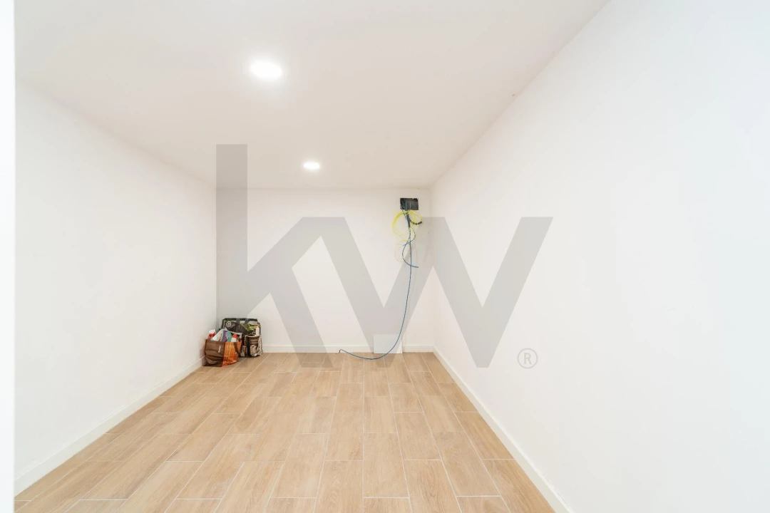 Moradia T3 para Venda em Eiras e São Paulo de Frades Foto 18