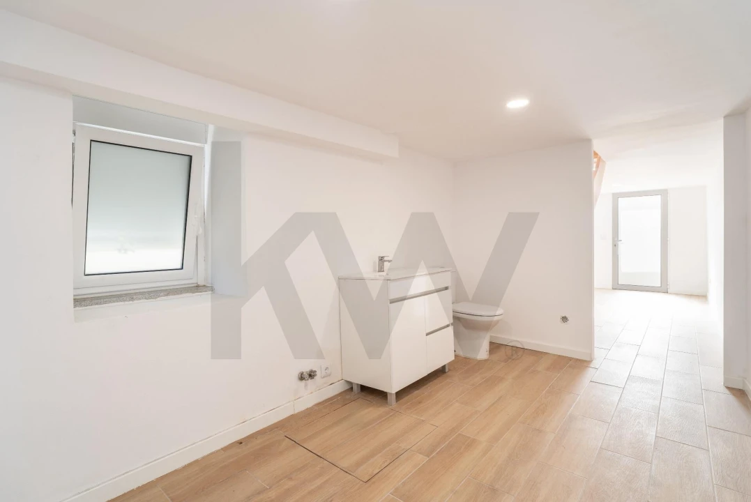 Moradia T3 para Venda em Eiras e São Paulo de Frades Foto 22