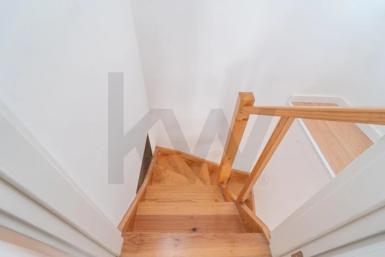 Moradia T3 para Venda em Eiras e São Paulo de Frades Foto 16