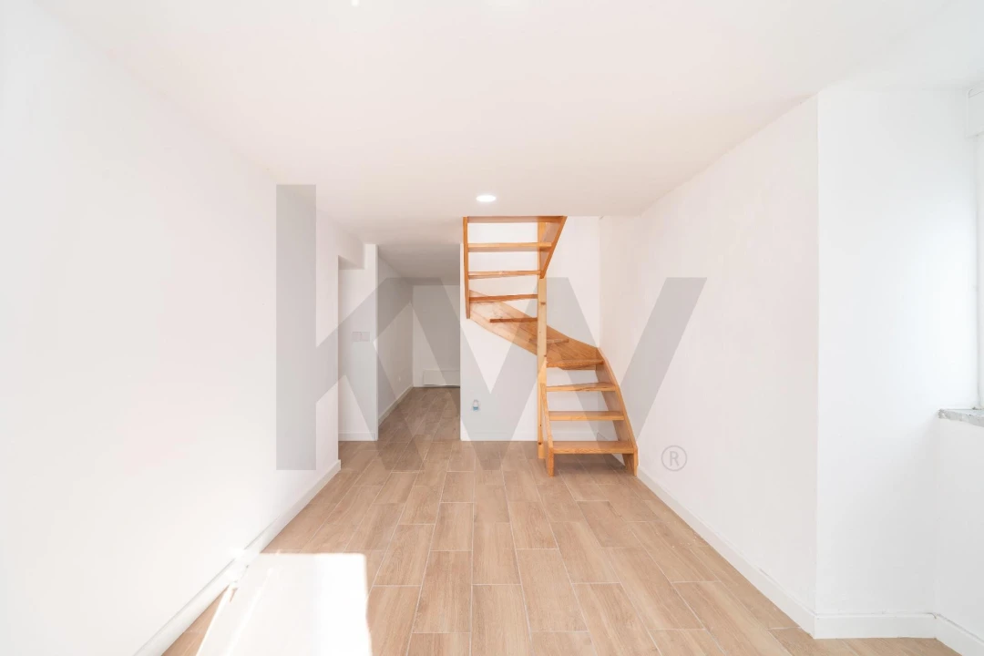 Moradia T3 para Venda em Eiras e São Paulo de Frades Foto 17