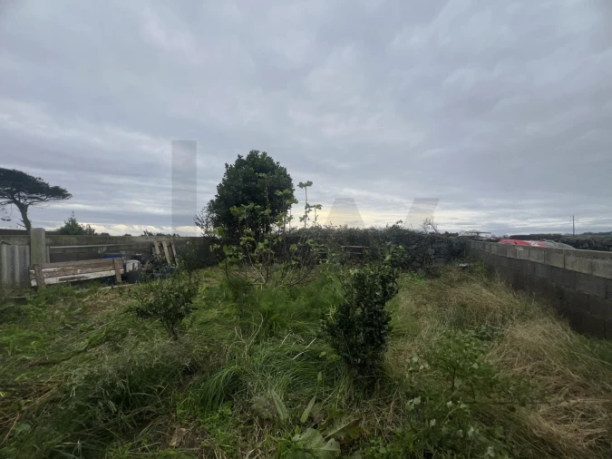 Moradia T1 para Venda em Arrifes Foto 15