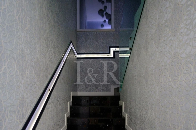 Moradia T4 para Venda em Charneca de Caparica e Sobreda Foto 16