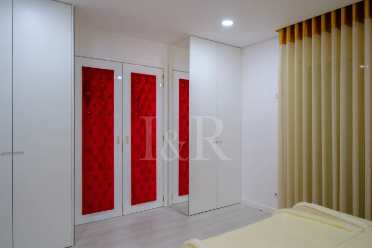 Moradia T4 para Venda em Charneca de Caparica e Sobreda Foto 24