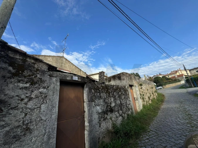 Moradia T4 para Venda em São Miguel do Souto e Mosteirô Foto 1