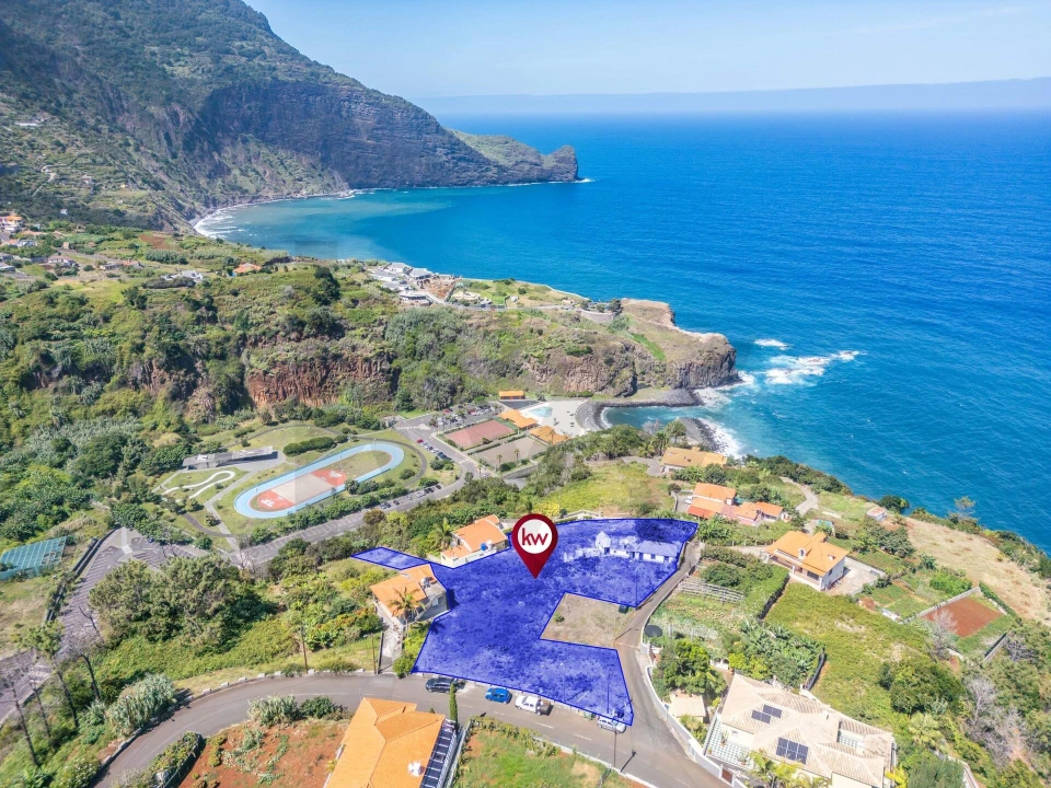 Terreno para Venda em São Roque do Faial Foto 17