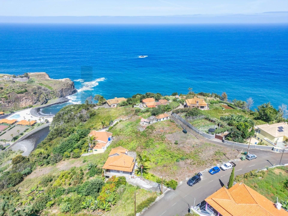 Terreno para Venda em São Roque do Faial Foto 15