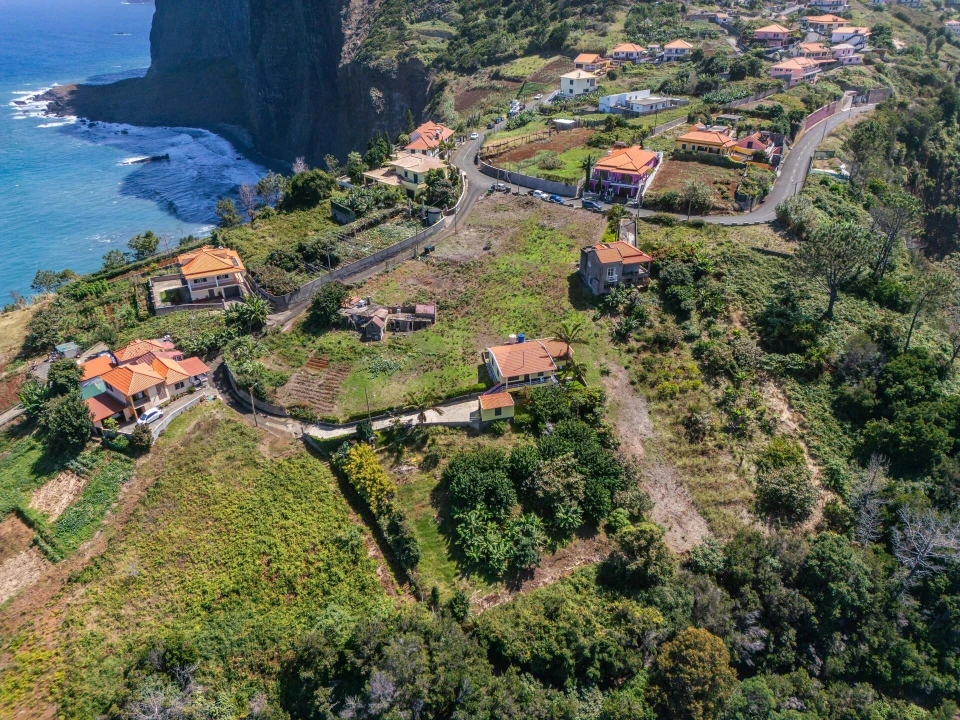 Terreno para Venda em São Roque do Faial Foto 9