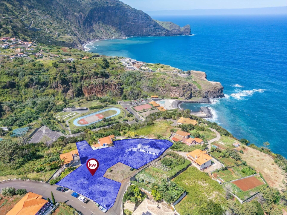 Terreno para Venda em São Roque do Faial Foto 19