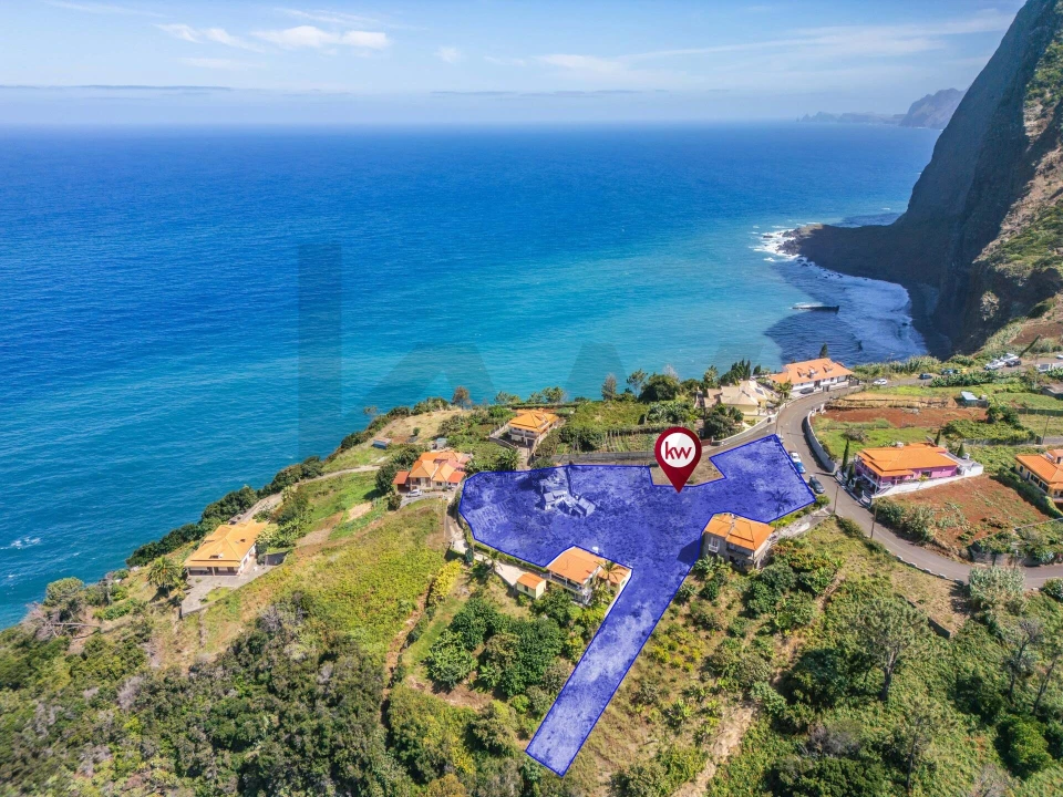 Terreno para Venda em São Roque do Faial Foto 3