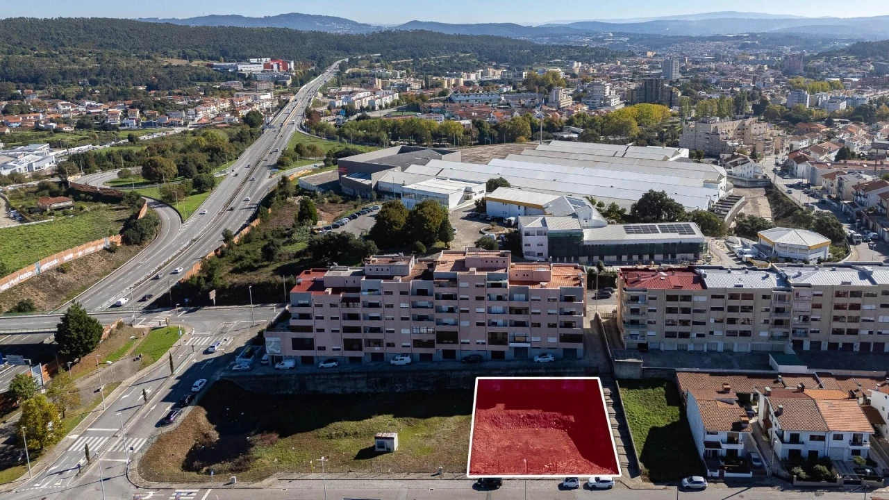 Terreno para Venda em Valongo Foto 9
