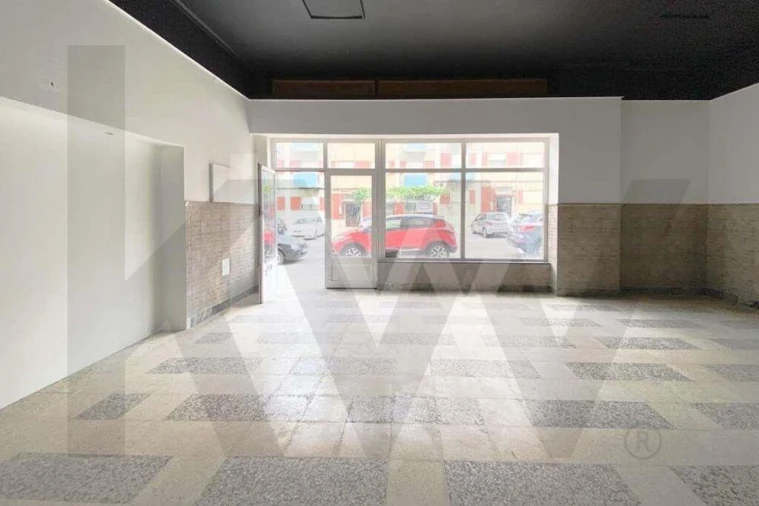 Loja para Arrendamento em Alto do Seixalinho, Santo André e Verderena Foto 3