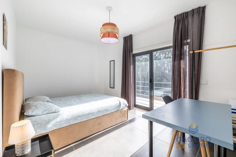 Moradia T4 para Venda em Barrio Foto 31