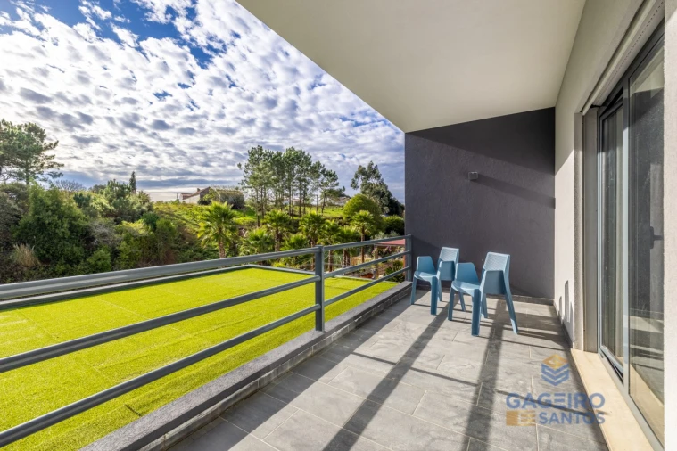 Moradia T4 para Venda em Barrio Foto 40