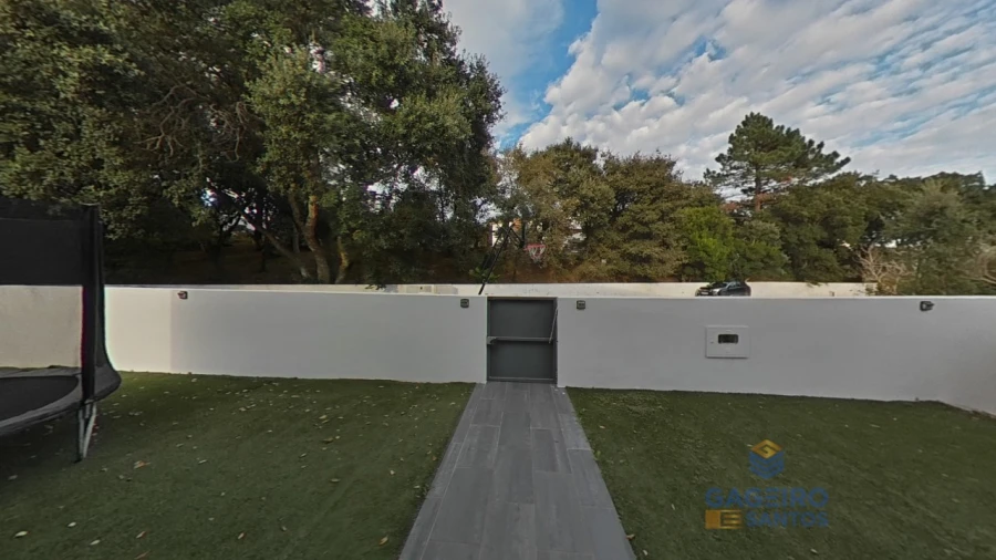 Moradia T4 para Venda em Barrio Foto 94