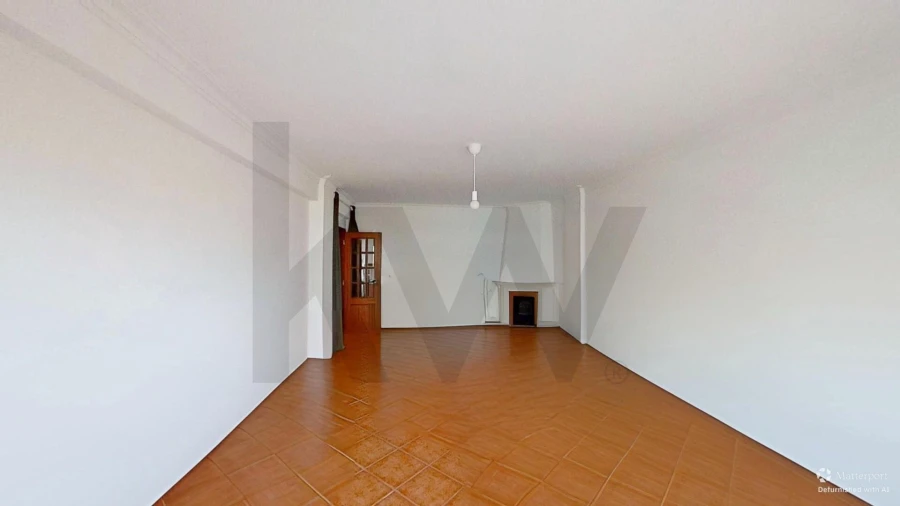 Apartamento T3 para Venda em Póvoa de Santa Iria e Forte da Casa Foto 3