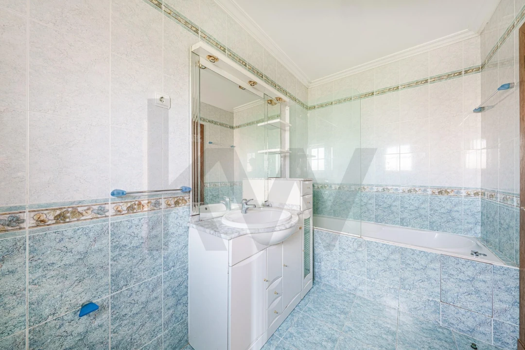 Moradia T2 para Venda em Fatima Foto 17