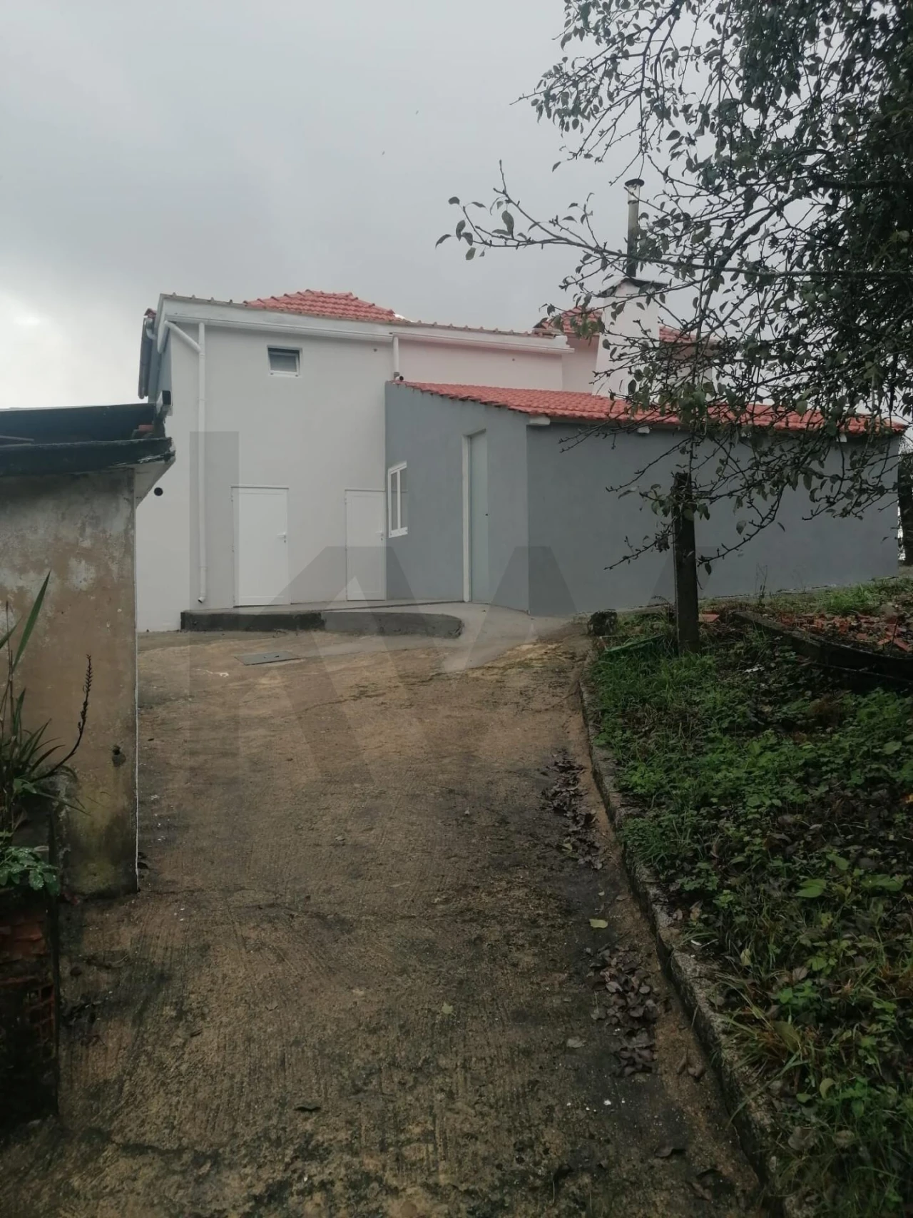 Moradia T3 para Arrendamento em Macieira de Sarnes Foto 6