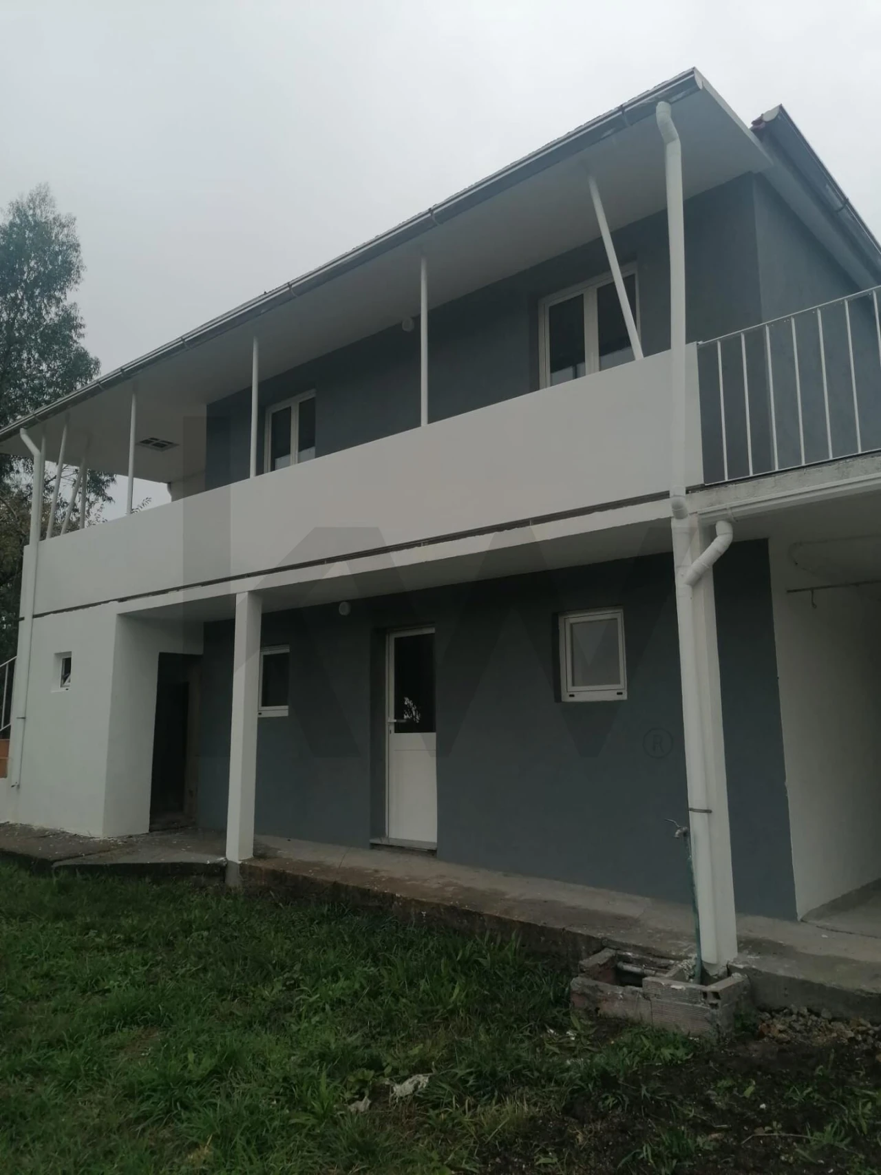 Moradia T3 para Arrendamento em Macieira de Sarnes Foto 1